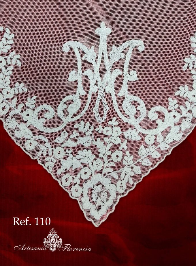 Pañuelo Bordado