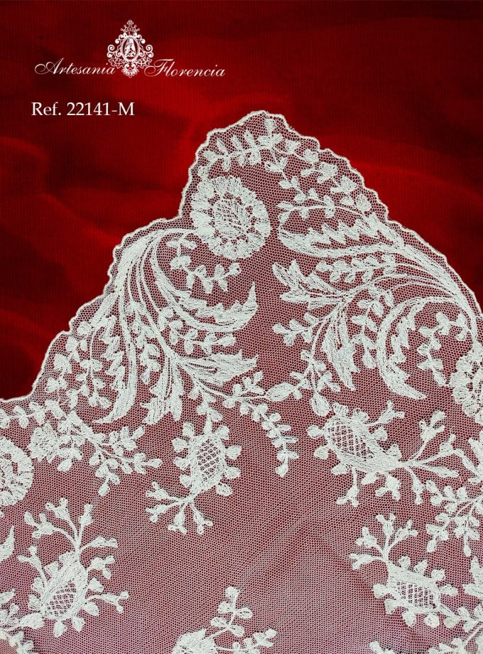 Mantilla de Media Luna