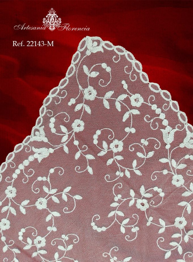 Mantilla de Media Luna