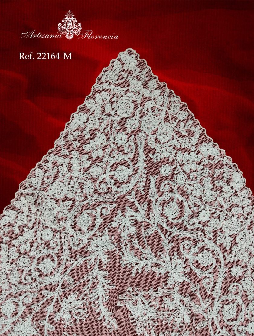 Mantilla de Media Luna - Imagen 3