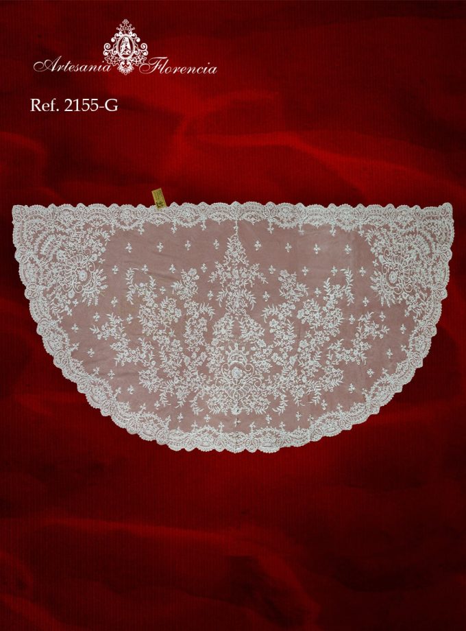 Mantilla de Media Luna