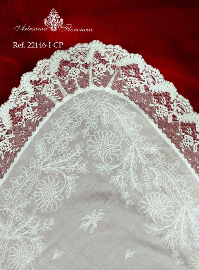 Mantilla de Media Luna